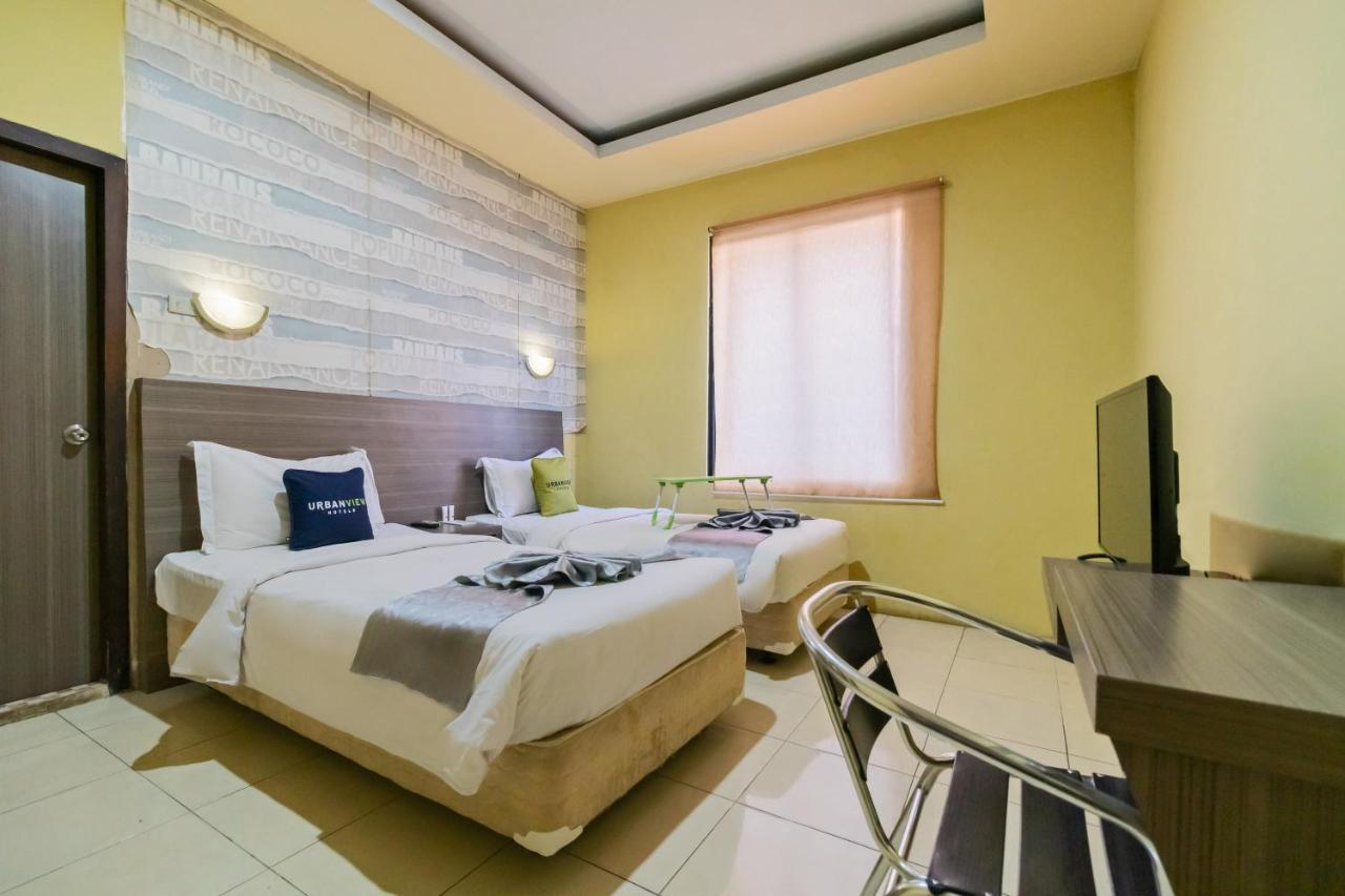 Urbanview Hotel Best Skip Palembang Exteriér fotografie